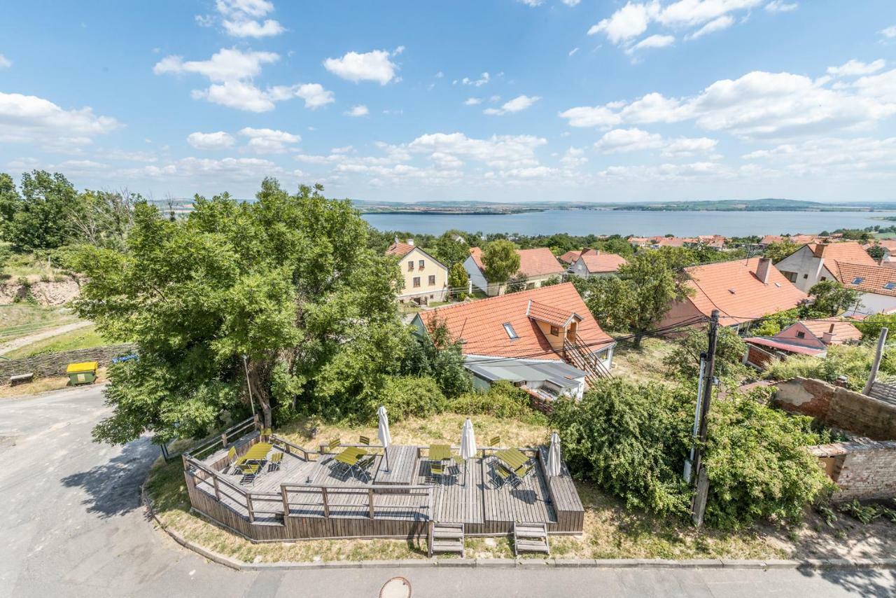Apartman Se Sklipkem Pavlov Eksteriør billede